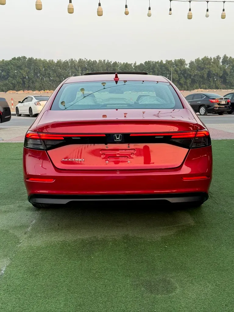 هوندا أكورد 2024